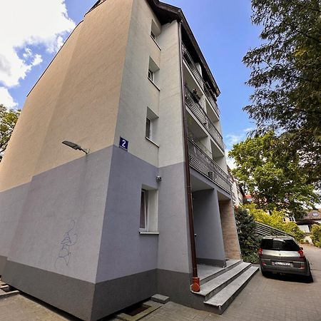 Dk Apartamenty Hotelove Gizycko Exterior photo