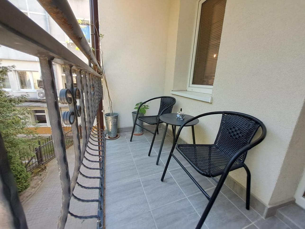 Dk Apartamenty Hotelove Gizycko Exterior photo